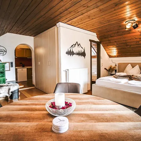 Mountainview - Sauna, Ski-out Und Ski-in Nah, Naturpool Appartement *