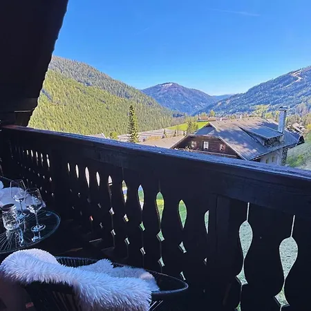 Mountainview - Am Fusse Der Gondel Und Skipiste